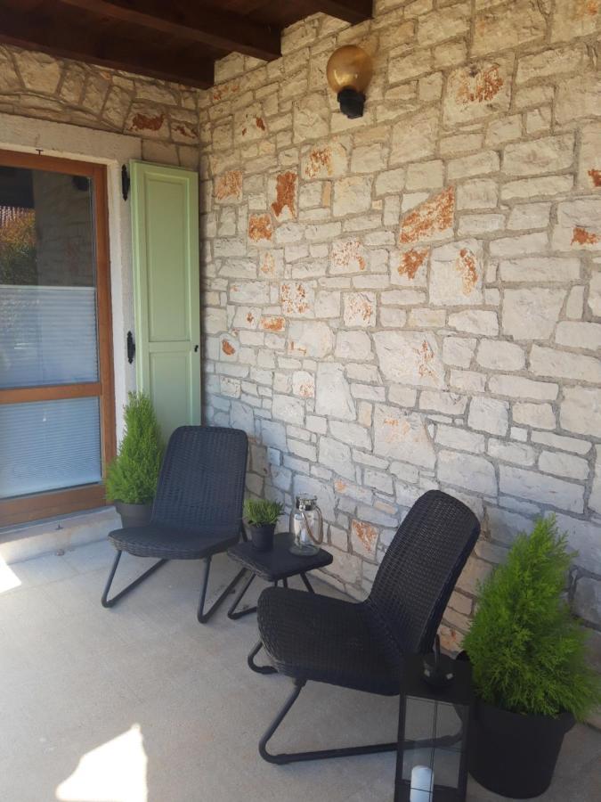 Villa Luksa Grožnjan Exterior foto